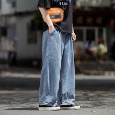 Baggy jeans